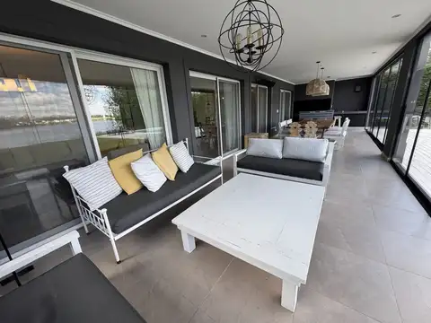 Casa en Alquiler Temporal en Villanueva, USD 8.000