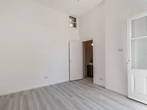 Depto Tipo Casa en Venta de 2 ambientes