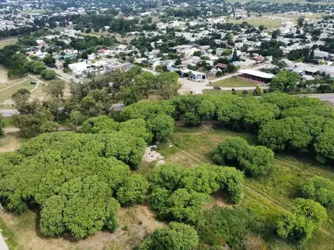 Terreno comercial sobre Ruta 11