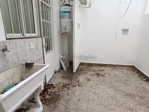 Depto Tipo Casa 2 ambientes con 1 baño