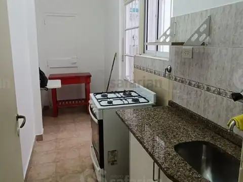 Depto Tipo Casa en Alquiler en Coghlan, $ 850.000