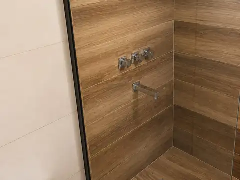 Departamento en Venta en Área Centro Este, USD 230.000