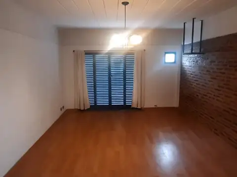 Departamento en Venta en Coghlan, USD 75.000