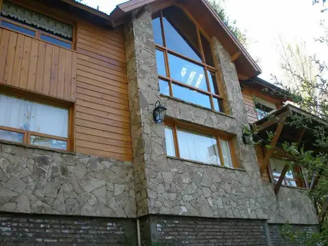 Casa en la montaña en Loteo ensueño II