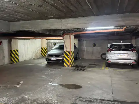 VENTA 2 COCHERAS BARRIO NORTE, CALLE SANTIAGO 160