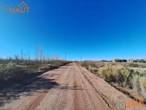 Terreno en Mari Menuco