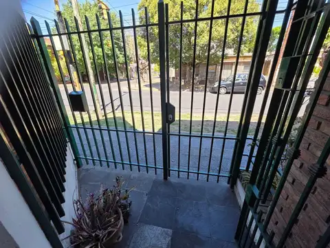 Casa en Venta en Morón, USD 185.000