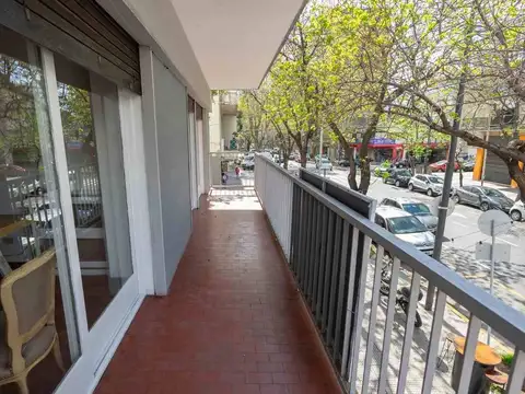 Departamento en Venta con 2 cocheras