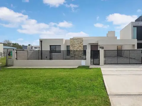 Venta Casa 3 dormitorios Don Mateo Funes Santa Fe