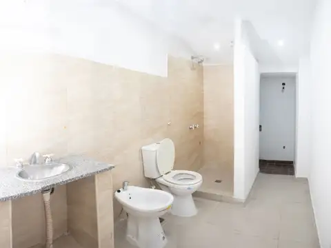 Depto Tipo Casa en Venta al Este