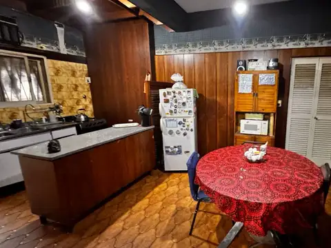 VENTA CASA Y LOCAL VILLA MAIPU GIMNASIO COCHERA