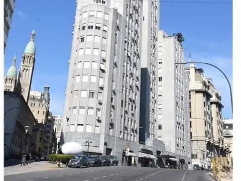 Venta Depto 4 ambientes Retiro Edificio Kavanagh Piso alto