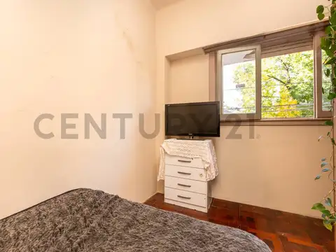 Departamento 5 ambientes con 2 baños