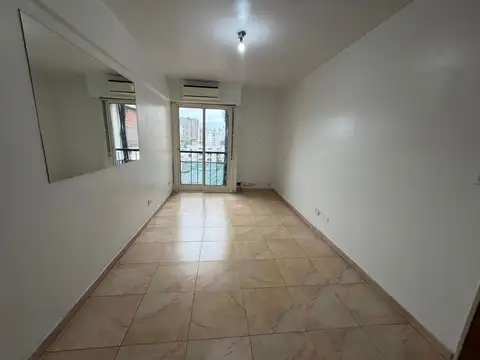 DEPARTAMENTO 2AMBIENTES CON BALCON FRANCES