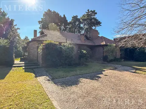 Casa en alquiler anual en Mayling Club de Campo, Chubut 415, Villa Rosa
