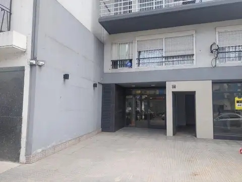 Local en Venta Via Pública