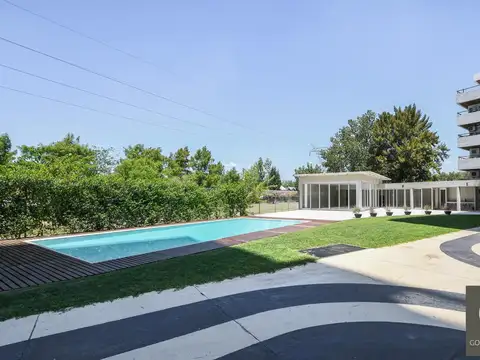 Departamento en Venta con 2 cocheras