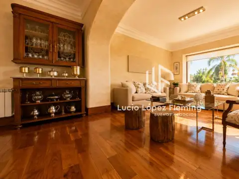 Exclusiva residencia en venta en Club de Campo El Tipal