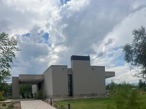 Terreno en Venta en Chacras de Coria, USD 100.000