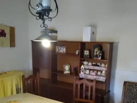 Venta lote con casa mixta San Jose Guaymallen.