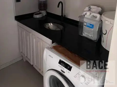 VENTA de Espectacular Casa en el Centro de Catriel - Rio Negro.