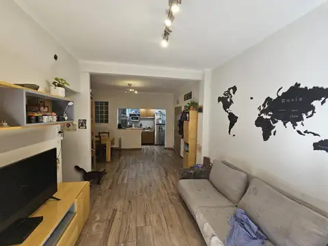 Depto Tipo Casa en Venta en Floresta Norte, USD 155.000