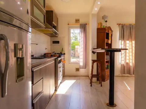 Casa moderna de 3 habitaciones con pileta. VENADO TUERTO