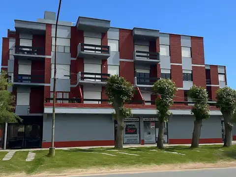 Departamento 3 ambientes en venta en Sur Villa Gesell