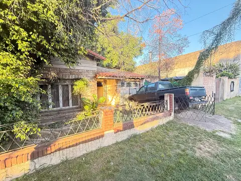 Casa en Venta en Don Torcuato Centro con Lote 500 m²