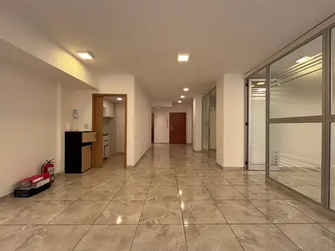 Oficina en Venta al Norte