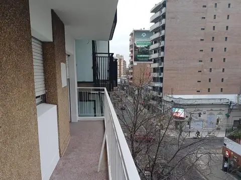 DEPARTAMENTO EN VENTA 3 DORMITORIOS  2 BAÑOS CORDOBA 3000