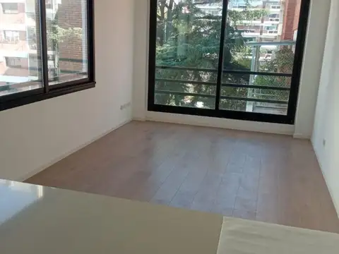 Vidal 1900, Piso 7