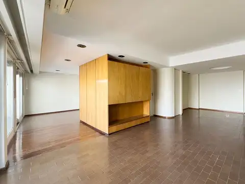 Departamento en Alquiler de 4 ambientes