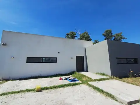 Venta de casa a terminar