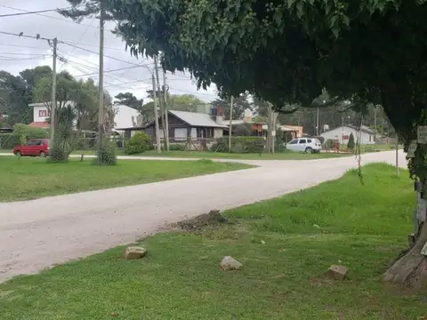 Avenida Las Palmas e/ Puerto Rico y Haiti