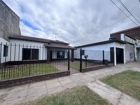 Casa en alquiler en Escobar - ID 1406