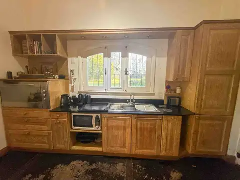 Avenida Presidente Juan Domingo Peron 3000