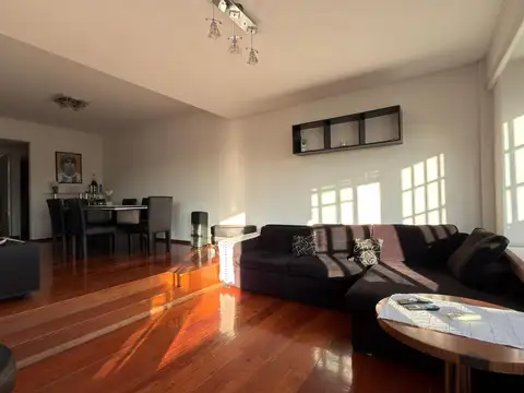 Emilio Mitre 1200 (PISO CON DOS COCHERAS)
