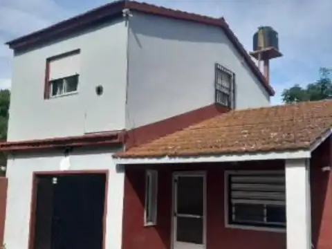 49 e/ 37 Bis y Avenida VII