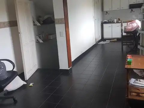 Depto Tipo Casa en Alquiler de 3 ambientes