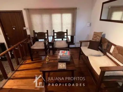 Depto Tipo Casa en Venta de 3 ambientes