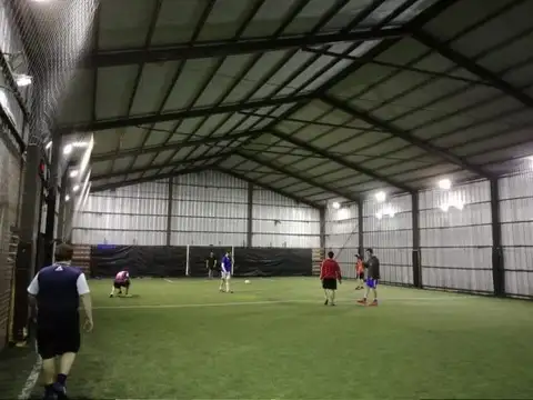 Galpon en Venta 30  mts Fondo