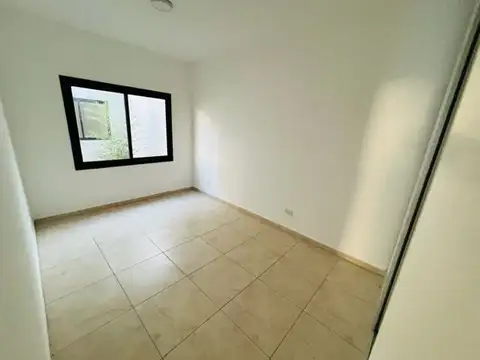 Departamento en Alquiler en Los Polvorines, $ 580.000