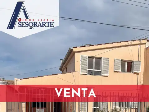 Casa en venta en Barrio Los Periodistas