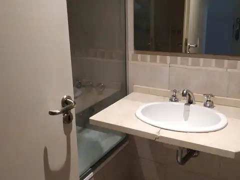 Monoambiente muy luminoso en recoleta