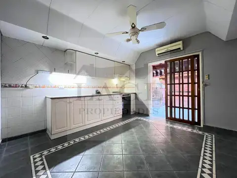 Casa en Alquiler al Oeste