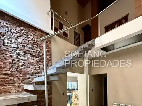 Casa en Venta al Oeste