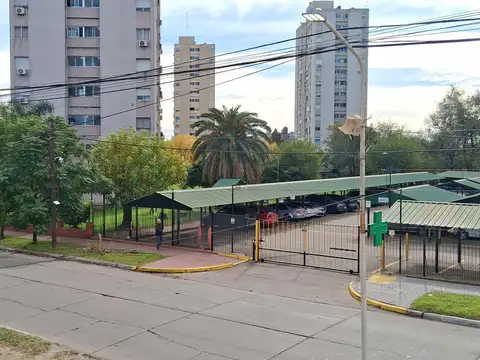 Excelente propiedad en Villa celina 3 dormitorios + terraza con quincho + 2 locales  (V. CELINA)