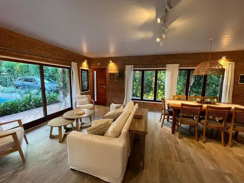 Casa en Venta al Oeste