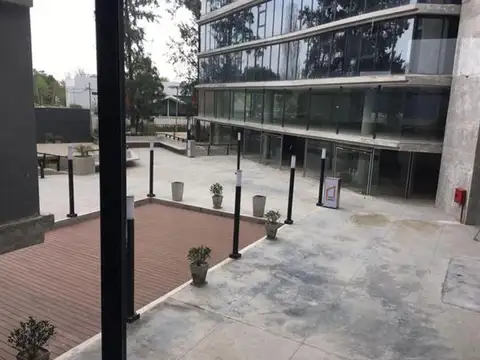 Oficina en Venta en Francisco Alvarez, USD 105.000